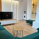 Apartamento Urban Serenity Skyline Premium - Blloku *