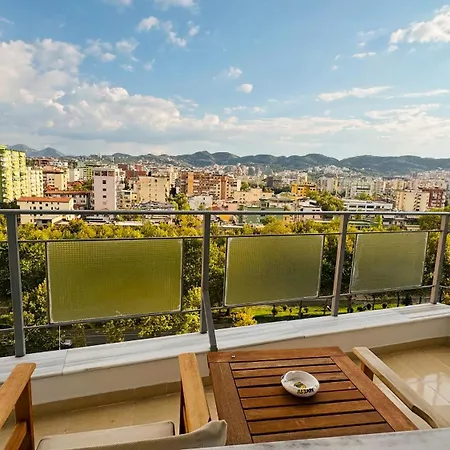 Appartamento Urban Serenity Skyline Premium - Blloku Tirana