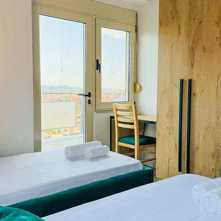 Urban Serenity Skyline Premium - Blloku Appartement