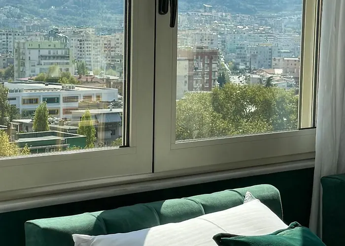 Apartment Urban Serenity Skyline Premium - Blloku Tirana